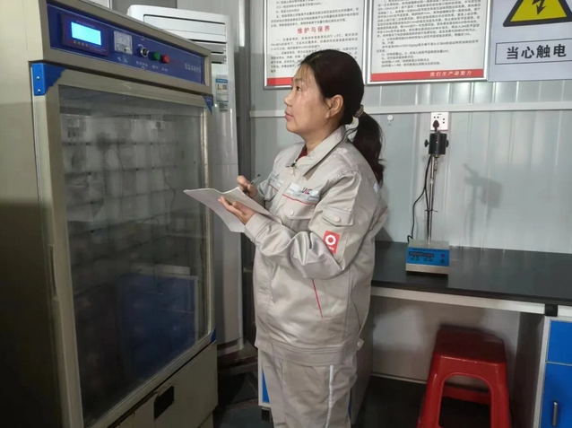  最美工程技術人員 | 鄧州中聯(lián)周潔：混凝土試驗員把好“守門”關 
